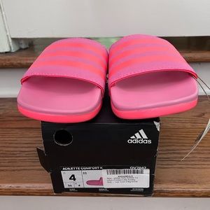 ADIDAS ADILETTE SLIDES